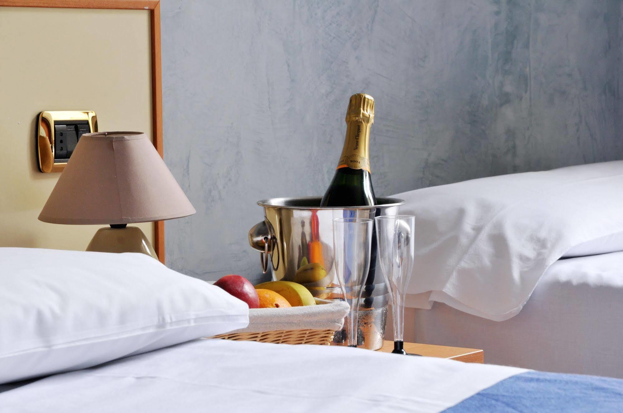 Hotel Angelica فلورنس المظهر الخارجي الصورة